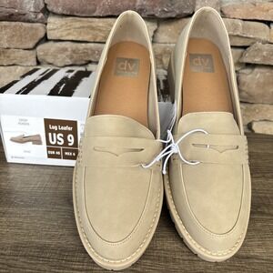 dv by Dolce Vita "Crisp" Classic Penny Loafer/Lug Sole Block Heel (Dune/Tan) NEW